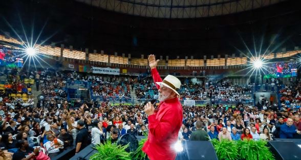Urgente: Governo Lula prepara novos decretos para regulamentar big techs