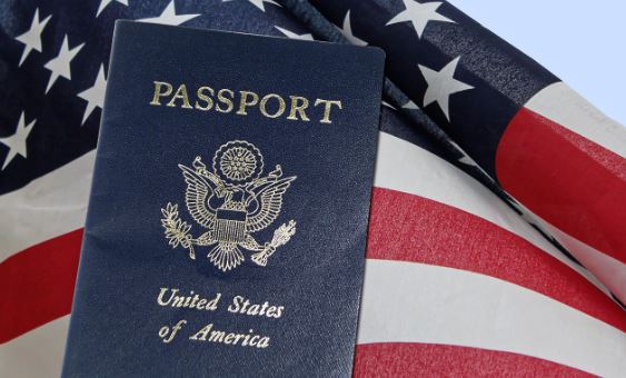 EUA podem rejeitar visto a imigrantes obesos ou com dependências