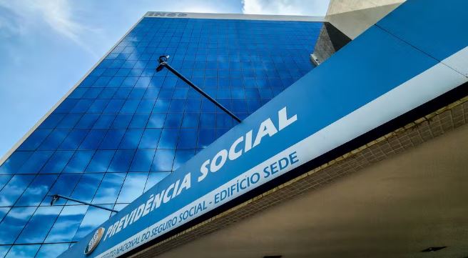 PF deflagra nova operação contra fraudes do INSS; deputada federal é alvo