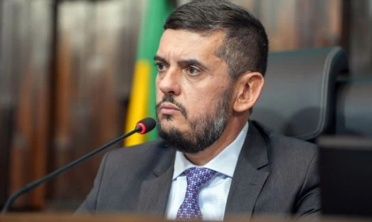 Moraes manda soltar presidente da Alerj