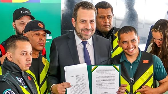 A bronca e a acusação de um Sindicato de motos a Boulos ; Saiba detalhes