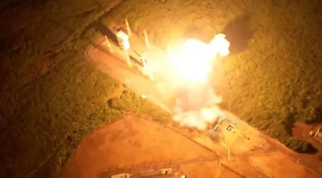 Primeiro foguete lançado da Base de Alcântra explode após decolagem