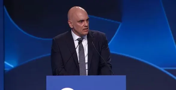 Moraes ordena prisão em caso que envolve vazamento de dados de ministros
