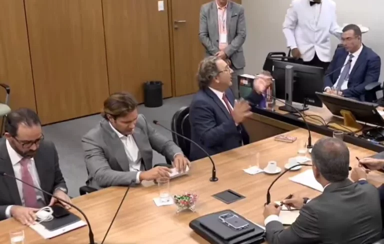 Vorcaro não entrega senha do celular à PF: ‘em 20 minutos informações estão na imprensa’