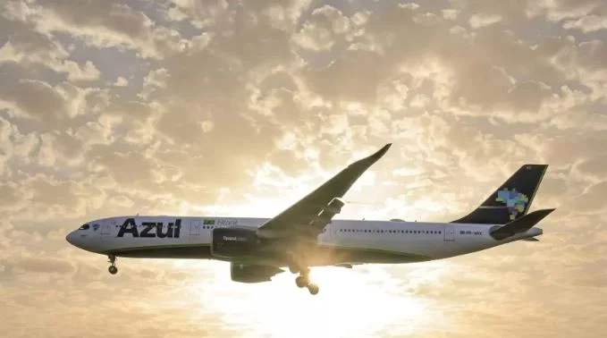 Aviões da Gol e Azul ficam a apenas 22 metros de distância durante decolagem em Congonhas