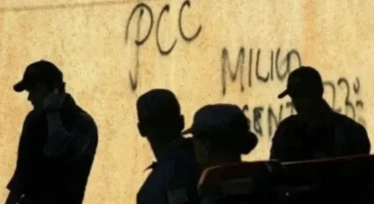 Fim do voto de presos e do Auxílio-reclusão: o que passou no projeto contra o crime organizado