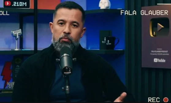 Entenda o caso do agente da Abin que mantém canal no Youtube com milhões de inscritos