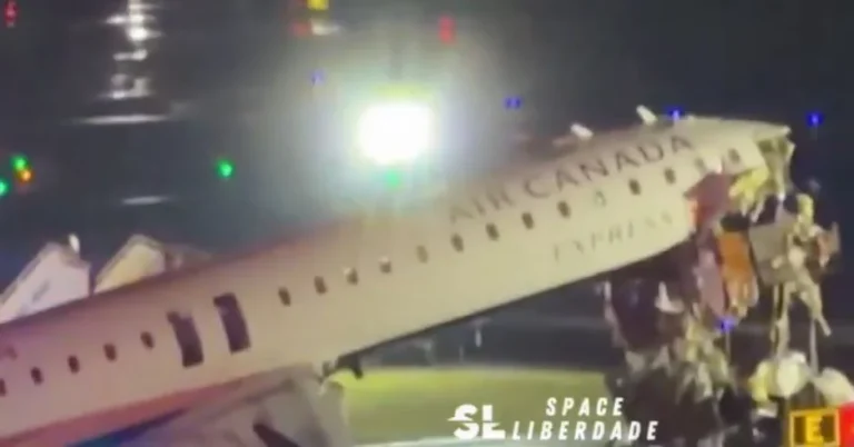 Avião da Air Canada colide com caminhão de bombeiros em aeroporto de Nova York