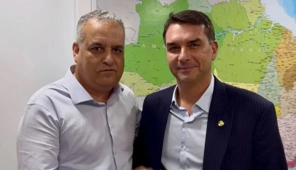 Relator da CPMI do INSS se filia ao PL e entra no radar para disputa em Alagoas