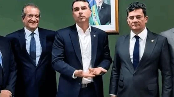 Flávio declara apoio a Moro no Paraná e fortalece aliança política