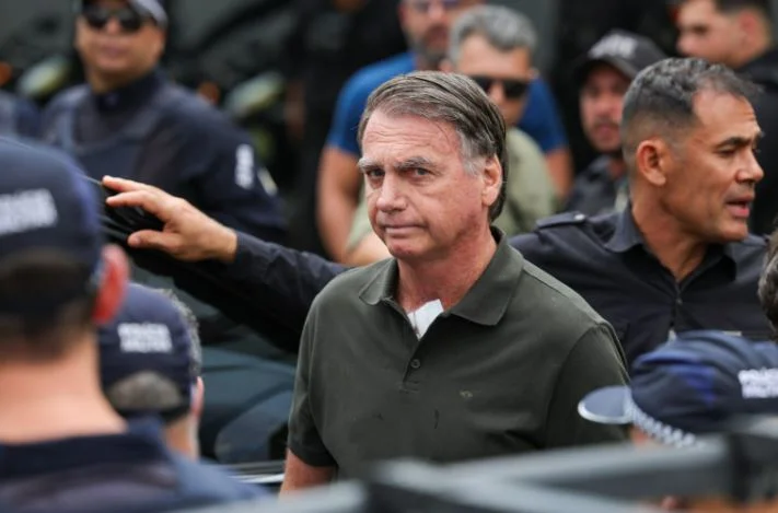 Câmara toma decisão sobre emenda parlamentar para filme de Bolsonaro