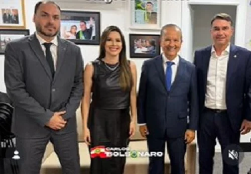 Flávio participa de lançamento da pré-campanha de Carlos ao Senado por SC