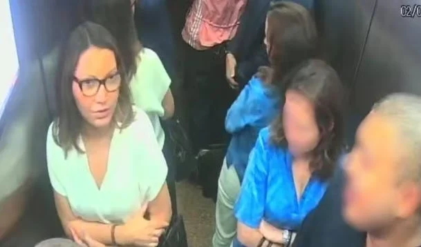 Janja visita imóvel de alto padrão à venda no Rio