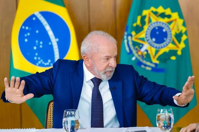 Grave: Lula aciona Joesley Batista para impedir encontro de Trump e Flávio