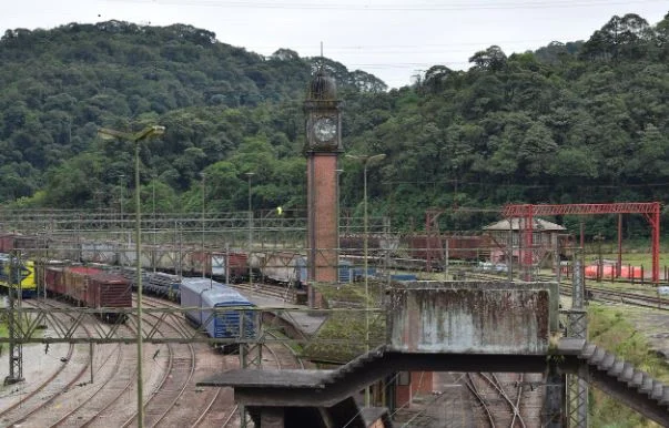 Tarcísio avalia reativar funicular histórico para viabilizar trem entre São Paulo e Santos