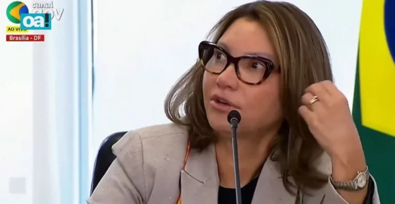 Janja diz que pessoas estão bebendo detergente: ‘até quando?’