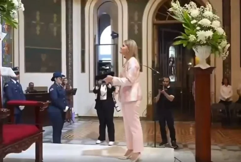 Nova presidente da Costa Rica consagra mandato à padroeira do país