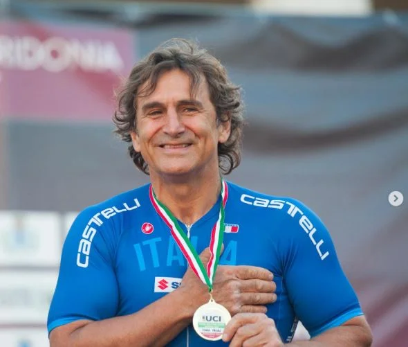 Morre Alessandro Zanardi, ex-F1 e ícone do esporte paralímpico, aos 59 anos