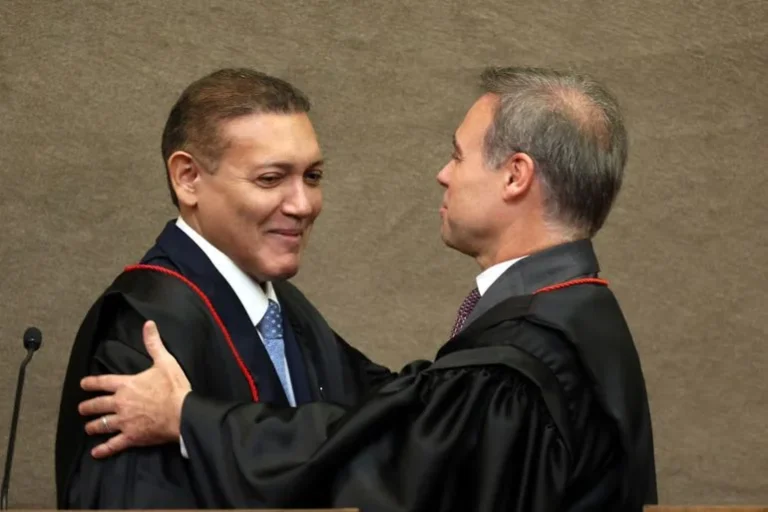 Lula encontrou Mendonça e Nunes Marques para ‘reclamar’; Saiba detalhes
