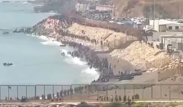Itália suspende livre circulação com Espanha após crise migratória em Ceuta