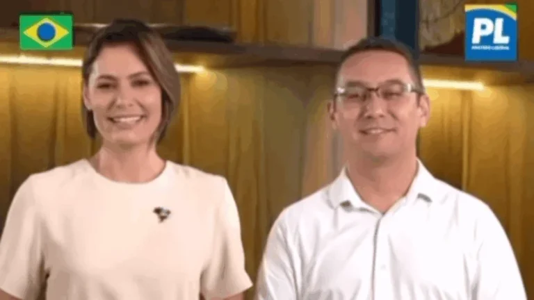 Irmão de Michelle ironiza críticas de Eduardo Bolsonaro a ex-primeira-dama