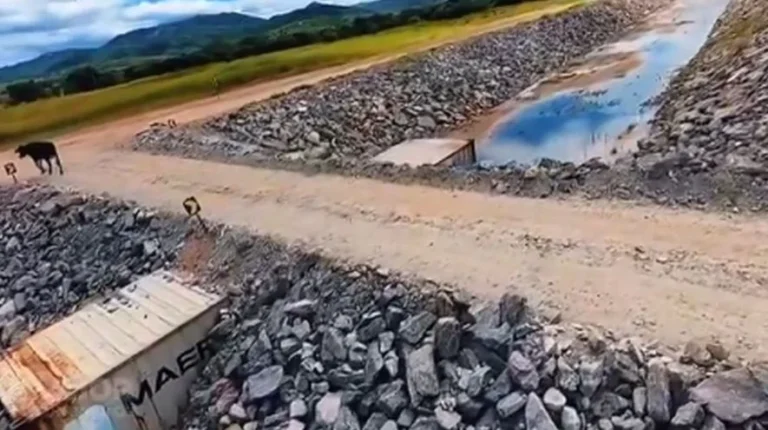 Lula inaugura túnel no RN sem chegada da água e cobra explicações durante evento