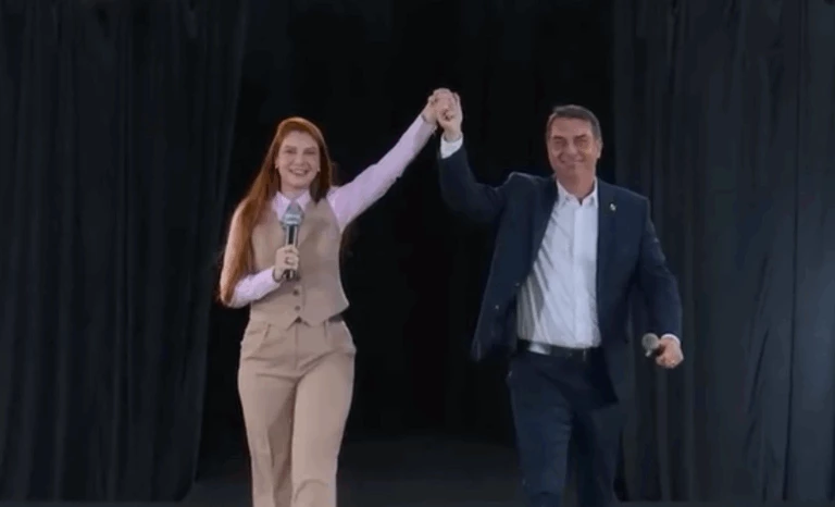 Flávio faz cobrança pública a Ana Campagnolo e dá ultimato à deputada