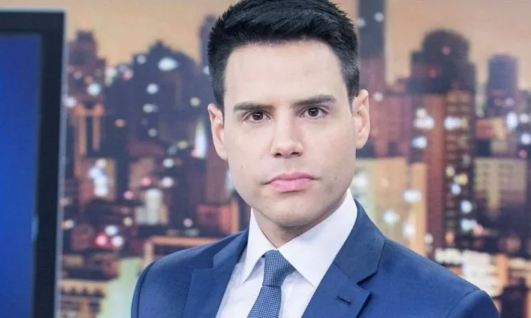 Jornalista coloca em dúvida imparcialidade da Globo e pede que Flávio não vá ao JN