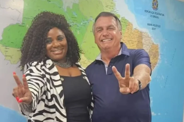 Influenciadora ‘Negona do Bolsonaro’ pode ser impedida de concorrer nas eleições