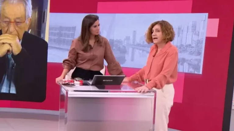 Miriam Leitão passa mal ao vivo na GloboNews e precisa se apoiar na bancada